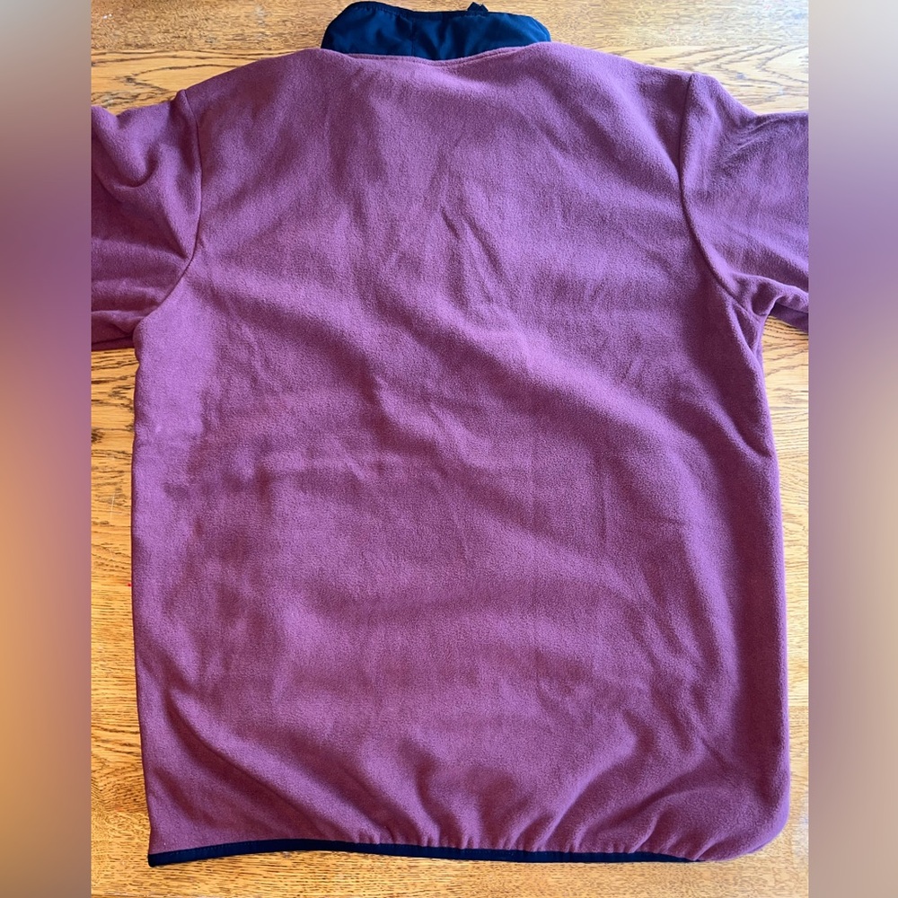 Columbia Burgundy Fleece Jacket with Black Accents | NWT | Size Medium - Picture 15 of 16
